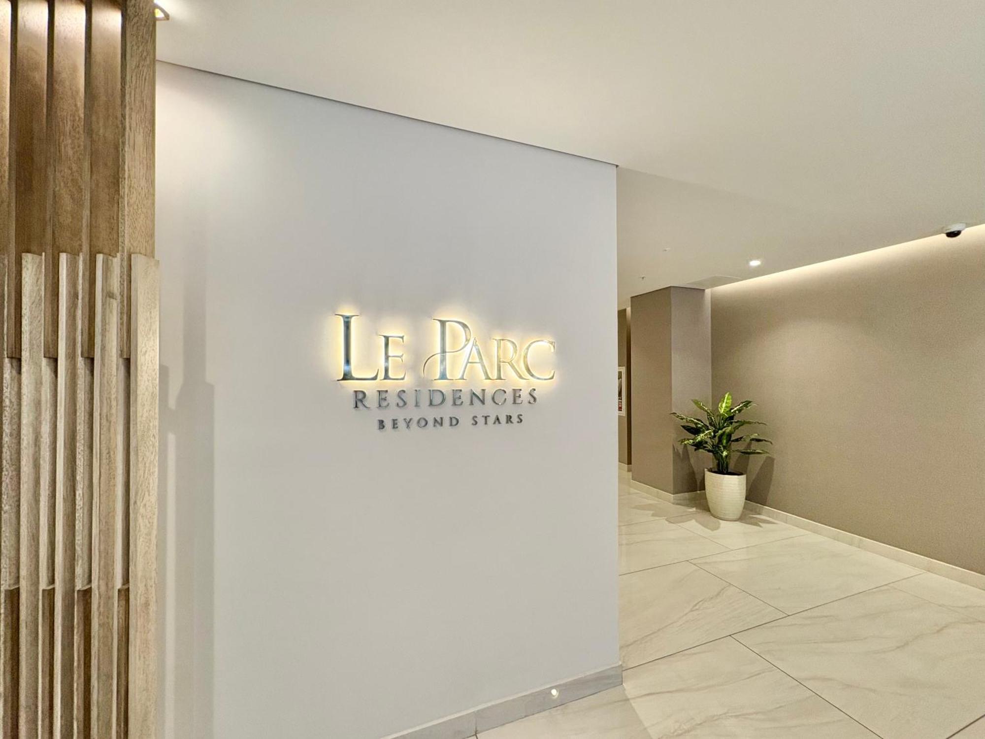 Le Parc Residences With Hotel Services Quito Exteriör bild